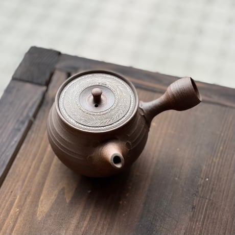 小北條 Kohokujo 焼締 象嵌急須　ST1279