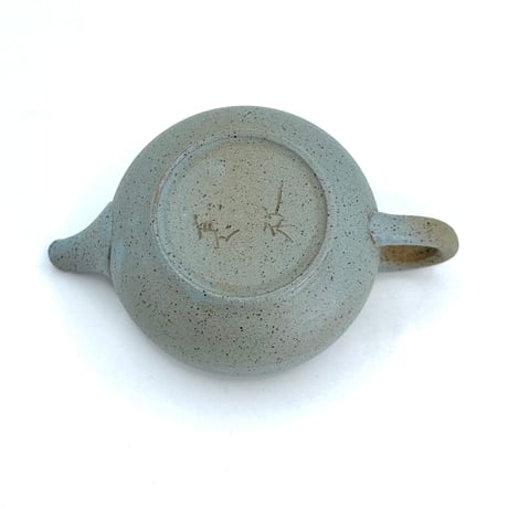 甚秋  伊藤成二  Jinshu  Seiji Ito  後手茶壺 小 　ST1251