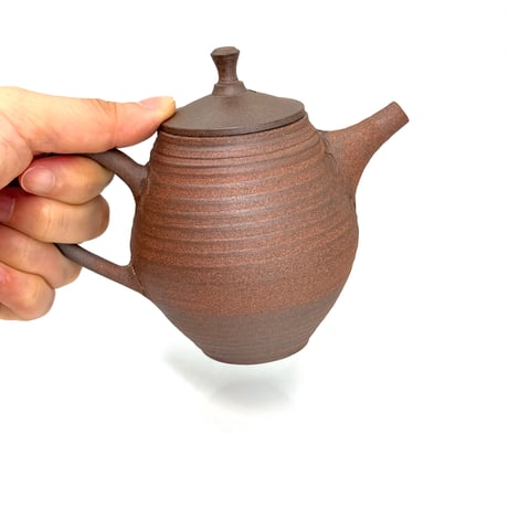 小北條 Kohokujo 焼締 印籠蓋 後手急須　ST1293