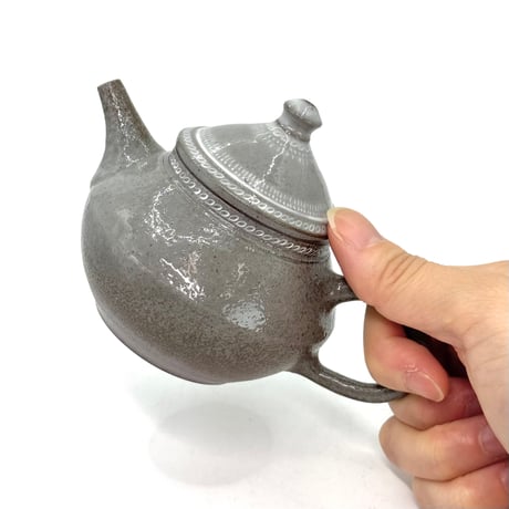 小北條 Kohokujo 三島手 印籠蓋 後手茶注　ST1316