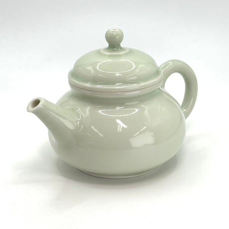 前川淳蔵 Junzo Maekawa 青磁茶壺　ST1218