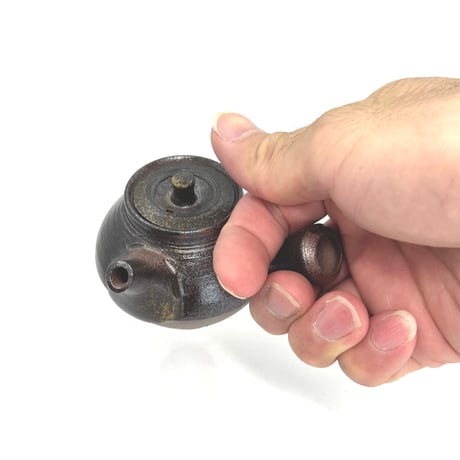 北條 Hokujo 黒窯変 茶注　ST1258