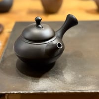 吉川雪堂 Setsudo Yoshikawa 黒窯変 茶注 　ST1324