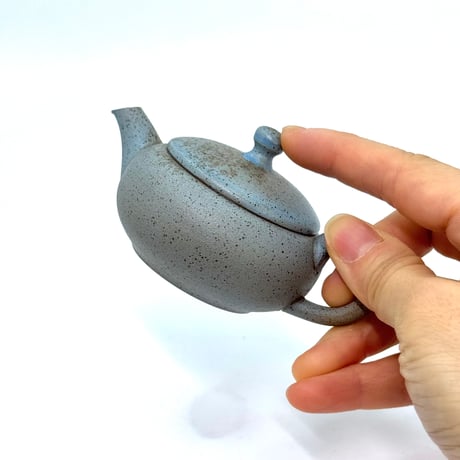 甚秋  伊藤成二  Jinshu  Seiji Ito  後手茶壺 小 　ST1251