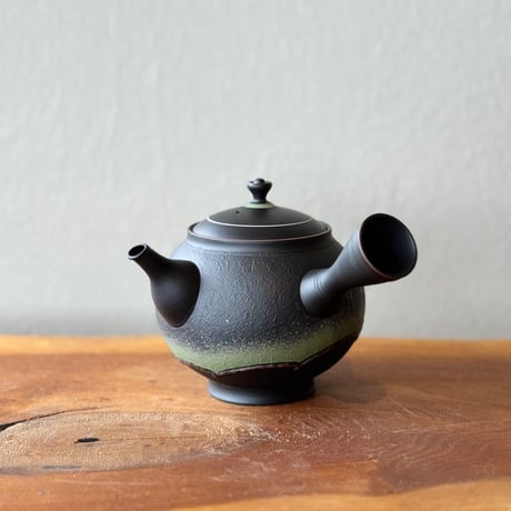 鯉江廣 Hiroshi Koie  緑波紋 茶注(高台丸) 木箱入　ST1387