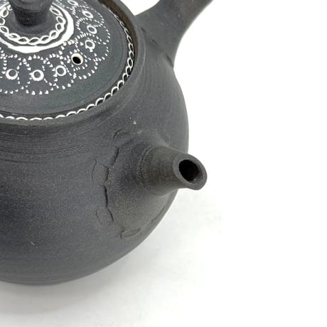 小北條 Kohokujo 黒 象嵌急須 (本朱泥炭化)　ST1374