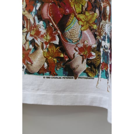 ＂IN UTERO/HEART SHAPED BOX BACK COVER ART L/S TEE＂ by KURT COBAIN × CHARLES PETERSON