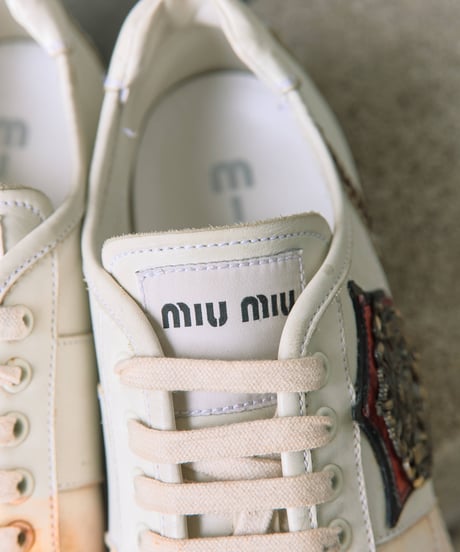 MIU MIU emblem leather sneaker