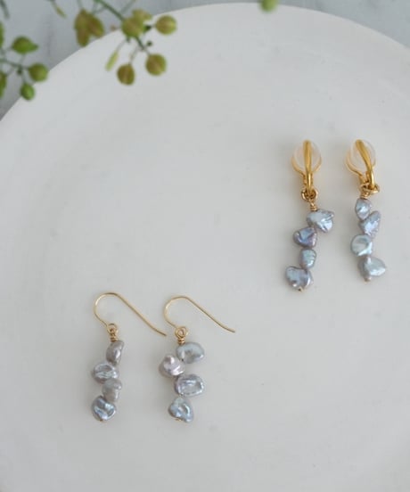 Petal random GY earring