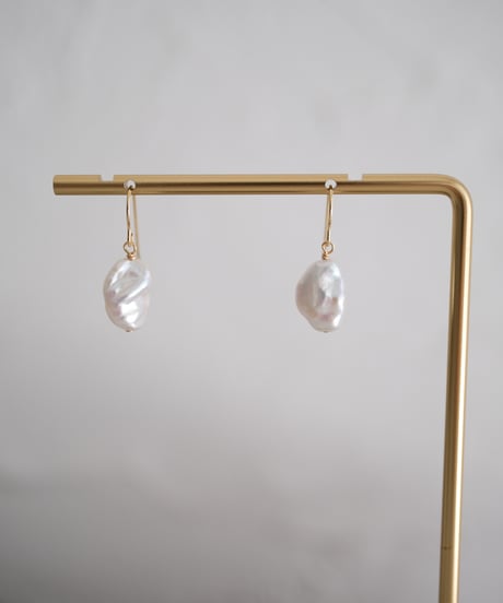 Comet S hook pierce