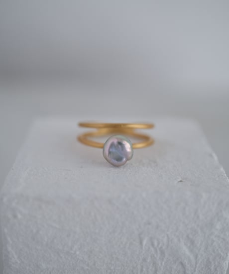 Petal GY W ring