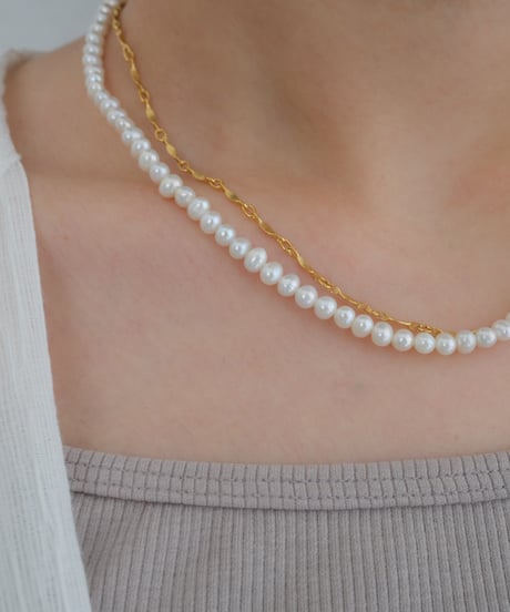 tiny 4way necklace