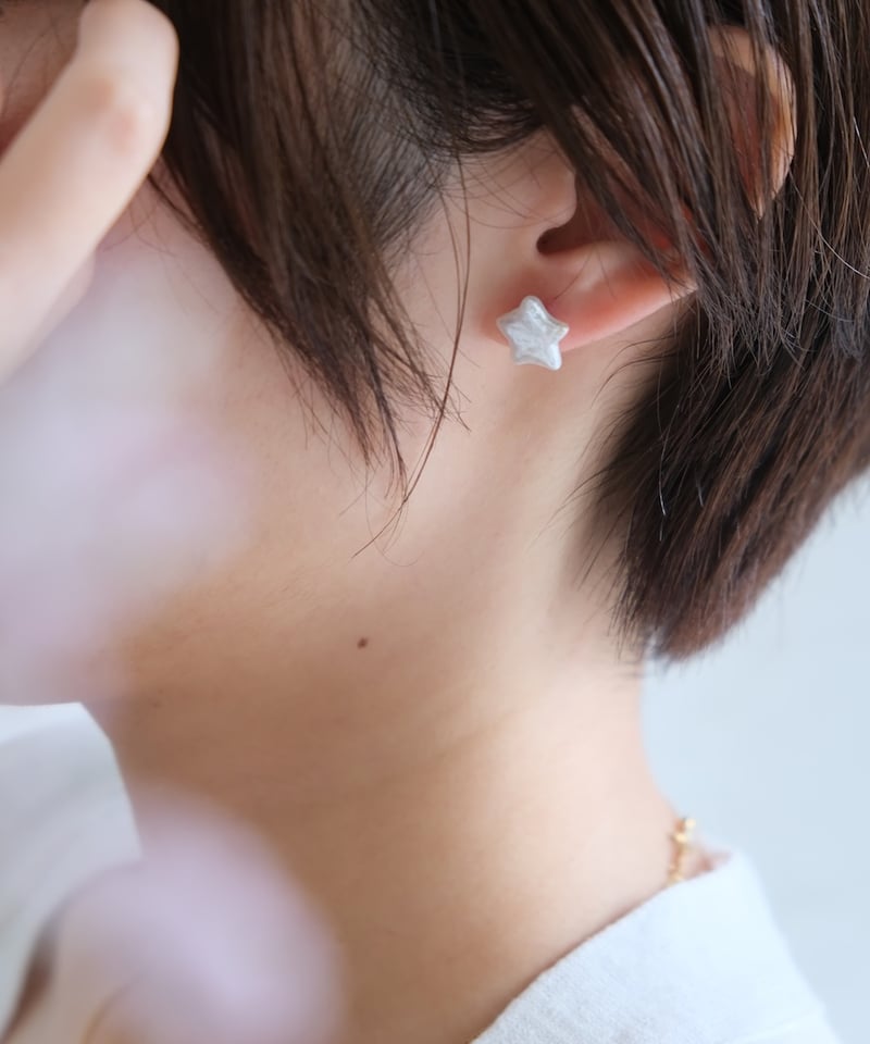 Hoshi stud pierce | AURA