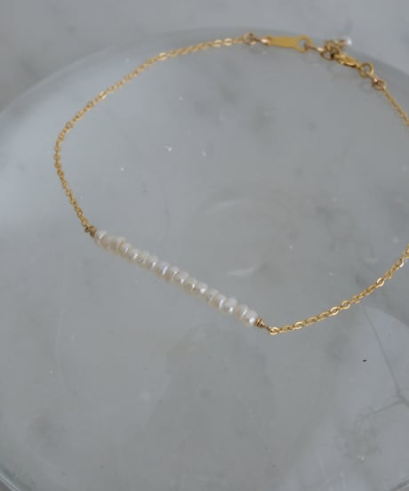 Tiny simple bracelet