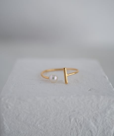Akoya  WH T ring
