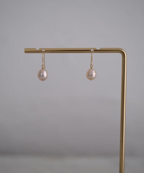 Egg PK hook pierce