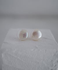 coin stud pierce