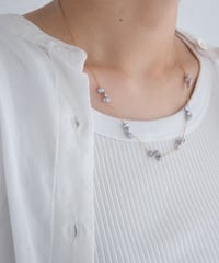 Petal random GY station necklace