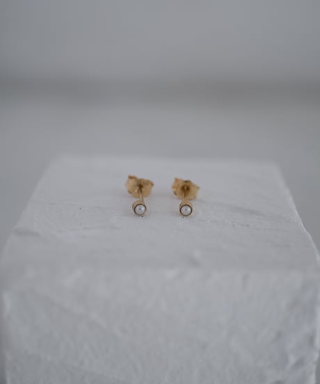 Seed rinkaku stud pierce