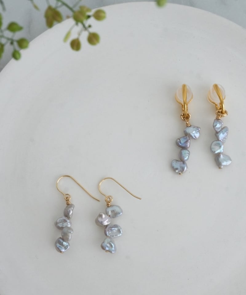 Petal random GY hook pierce | AURA
