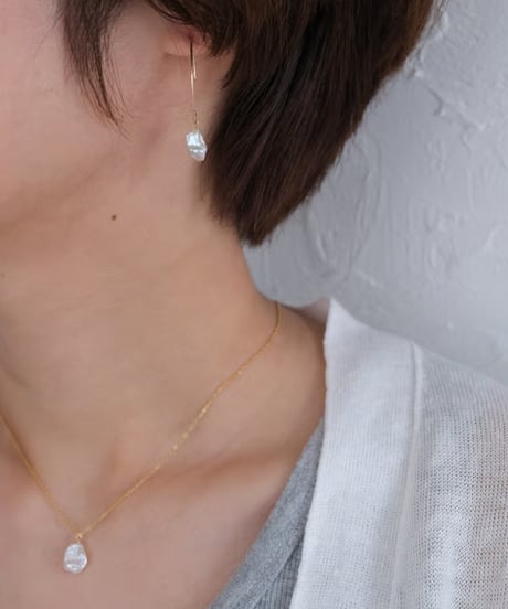 Comet S necklace