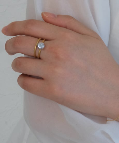 Petal GY W ring