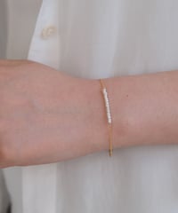 Tiny simple bracelet