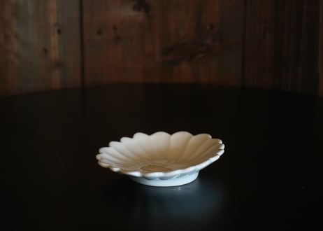 菊花皿（小）白