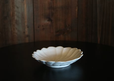 菊花皿（中）白