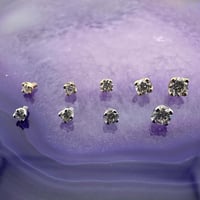 Round prong 1.5mm/1.75mm/2mm/2.5mm/3mm-14K(YG)(WG)/DIAMOND VS