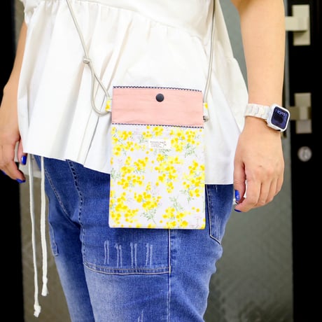《handmade》スマホショルダーポーチ