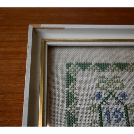 Vintage danish fremme emboridery tapestry 'April'