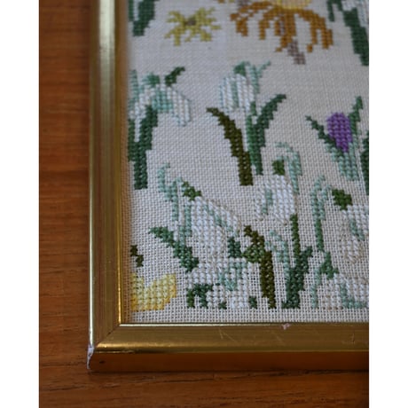 Sweden embroidery tapestry with frame