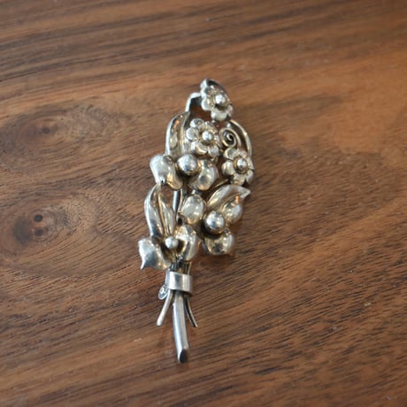 VIntage  sterling silver brooch bouquet