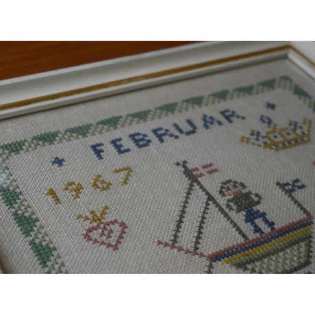 Vintage danish fremme emboridery tapestry 'February'