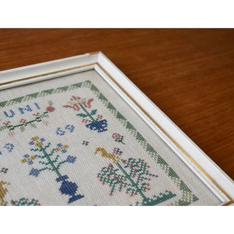Vintage danish fremme emboridery tapestry ’June’