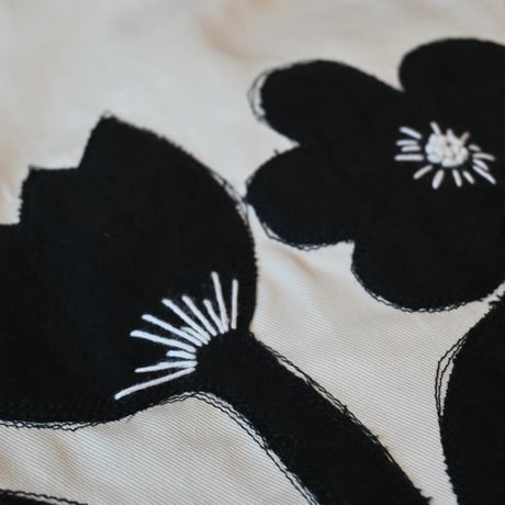 raha flower applique bag