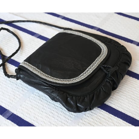 vintage saami shoulder bag with embroidery