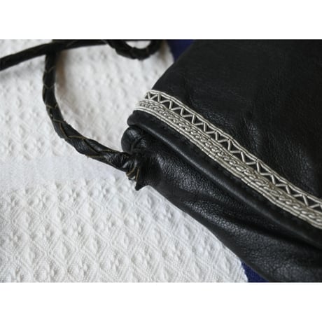 vintage saami shoulder bag with embroidery