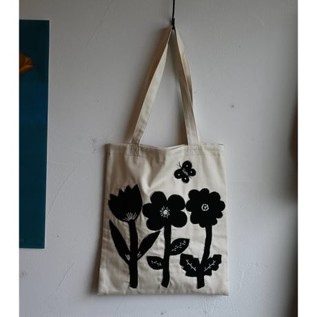 raha flower applique bag