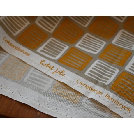 Sweden Ljunberg 'Lekksandsstolar'  tablecloth