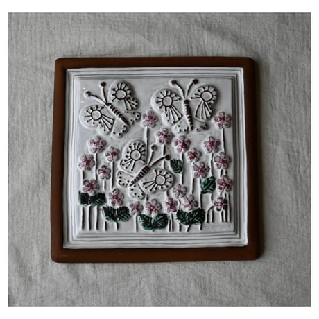 Gabriel  wall plaque '花と蝶々’