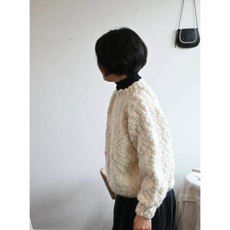 odnu T-T Yarn sweater