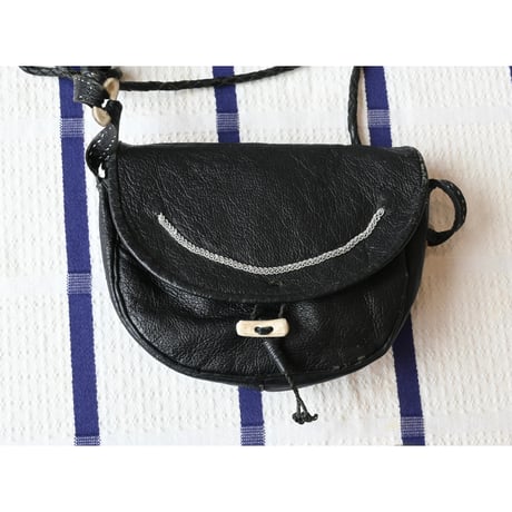 vintage saami small shoulder bag