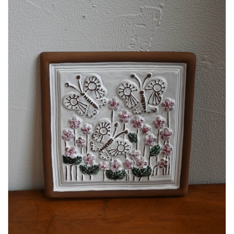 Gabriel  wall plaque '花と蝶々’