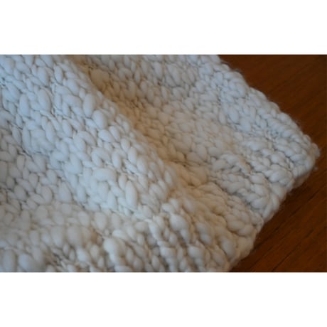odnu T-T Yarn sweater