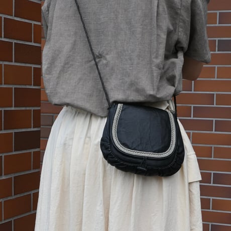 vintage saami shoulder bag with embroidery