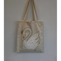 raha swan bag