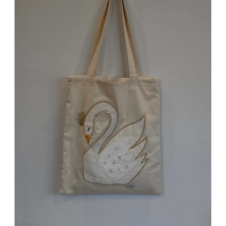 raha swan bag