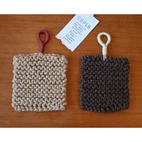 CUPLA handknitted potmat